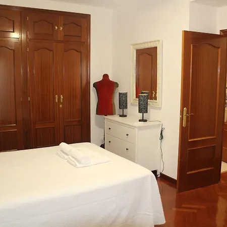 Montichel, Parking Gratuito