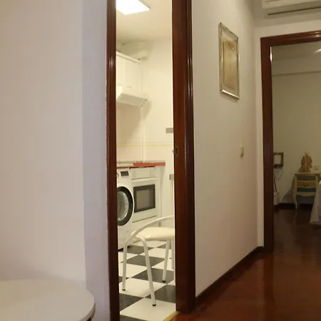 Daire Montichel, Parking Gratuito Toledo